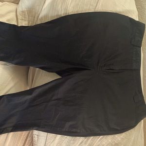 Ladies Capris, Size 14